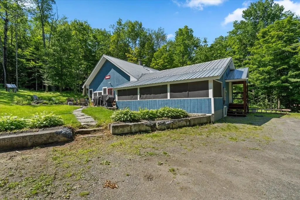 114 W Woodbury Road Woodbury VT 05680