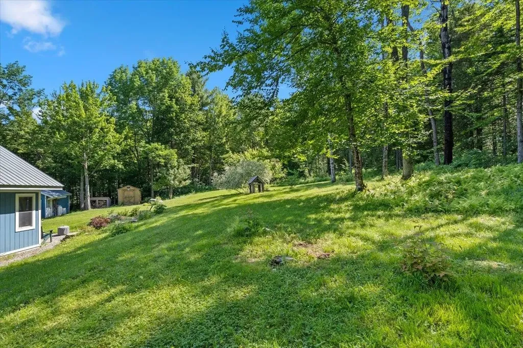 114 W Woodbury Road Woodbury VT 05680