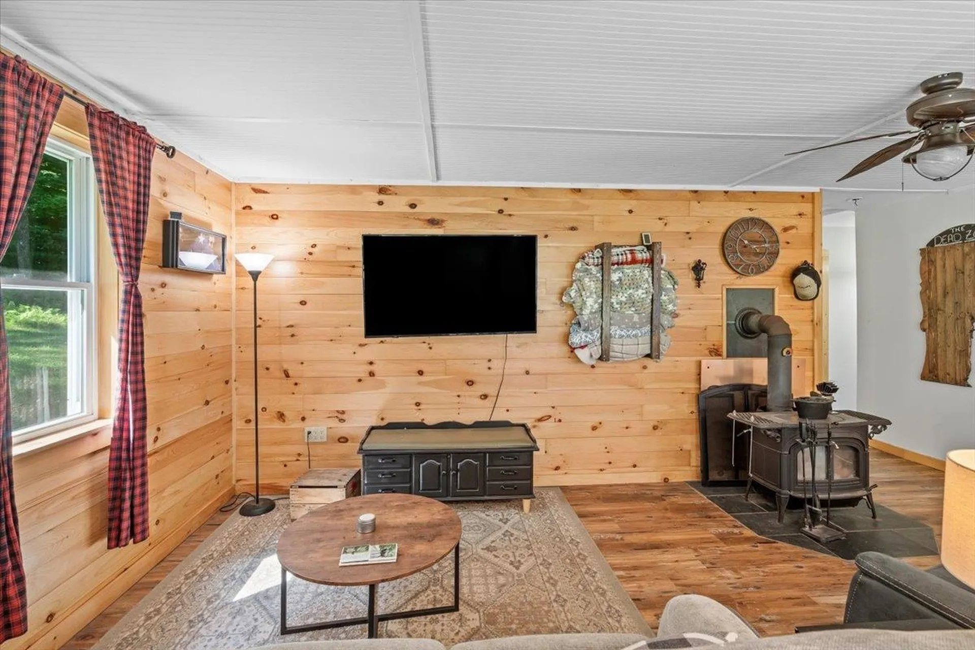 114 W Woodbury Road Woodbury VT 05680