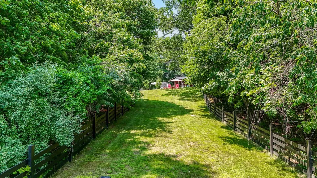330 Knox Marsh Road Madbury NH 03823