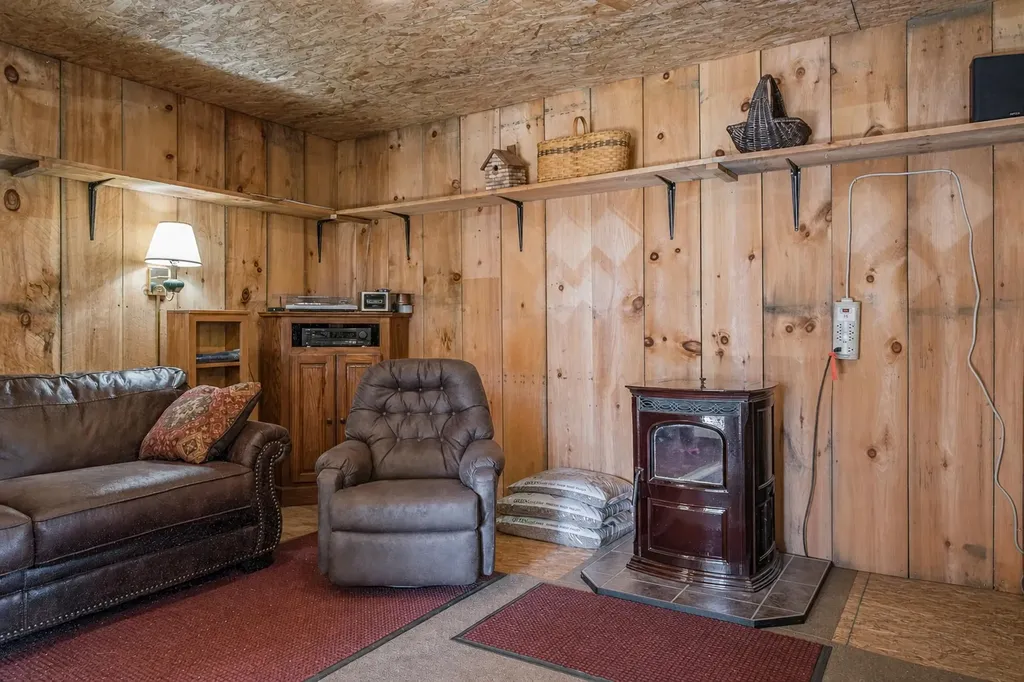 330 Knox Marsh Road Madbury NH 03823