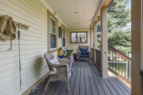 330 Knox Marsh Road Madbury NH 03823