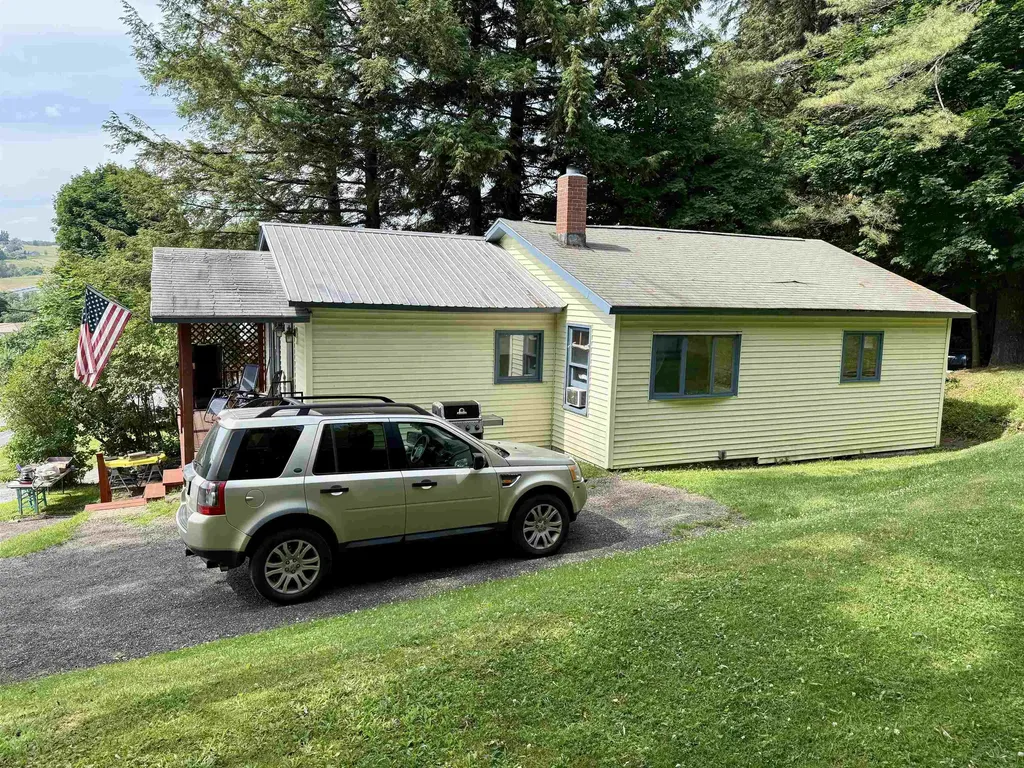 39 Middle Road Barre Town VT 05641
