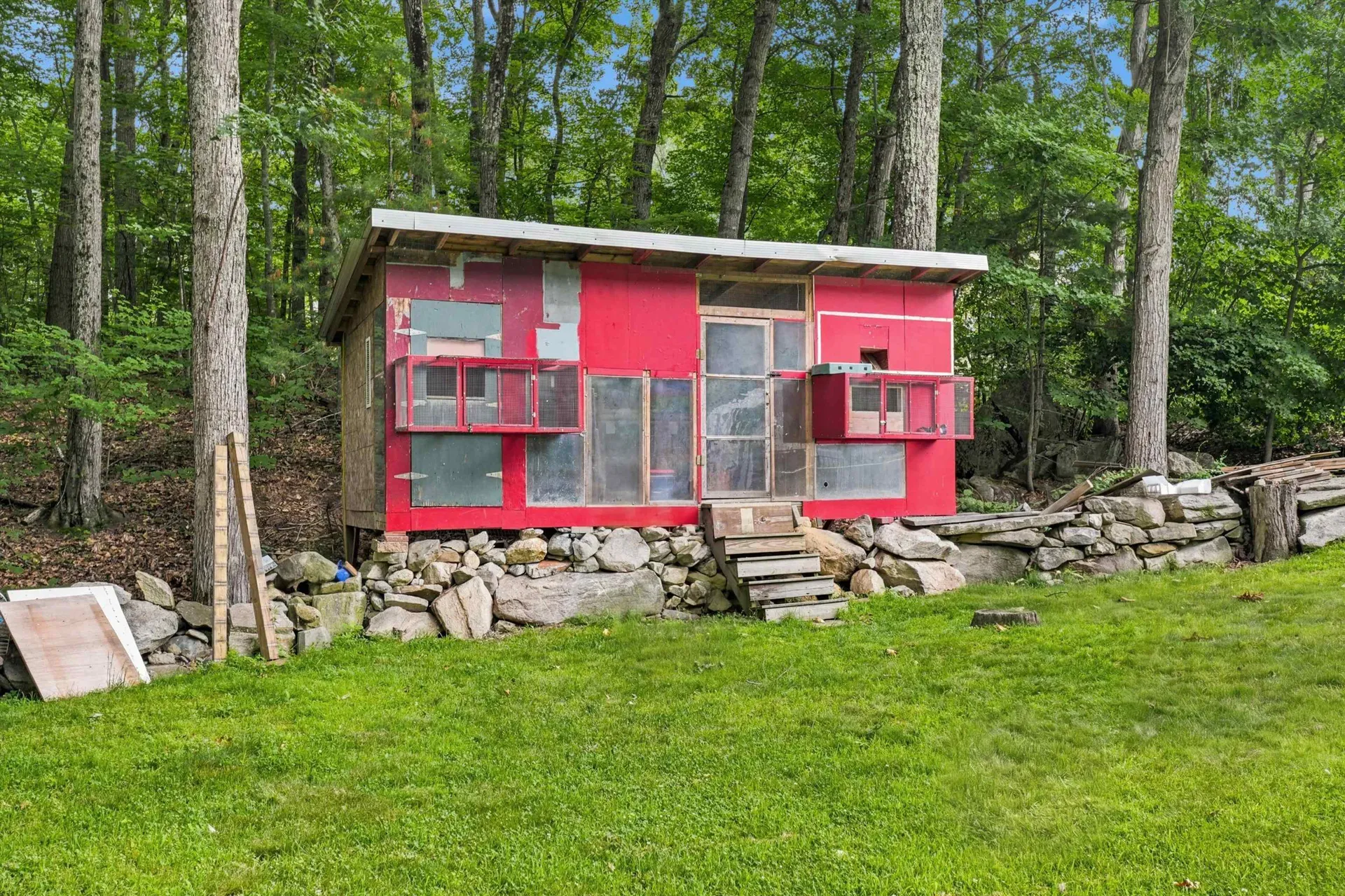 20 Partridge Lane Londonderry NH 03053