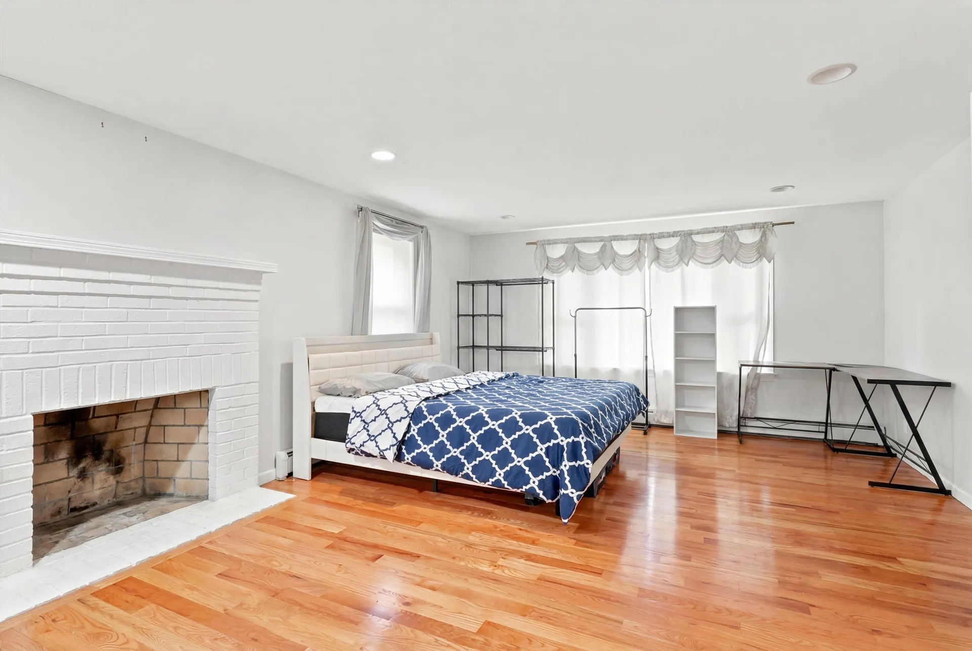 20 Partridge Lane Londonderry NH 03053