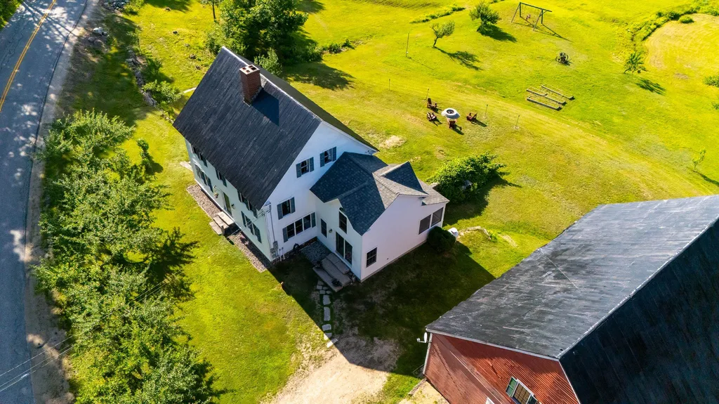 1467 Brownfield Road Conway NH 03813
