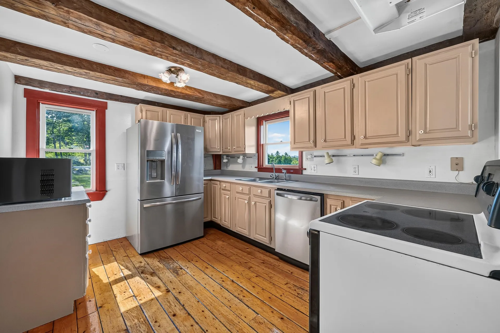 1467 Brownfield Road Conway NH 03813