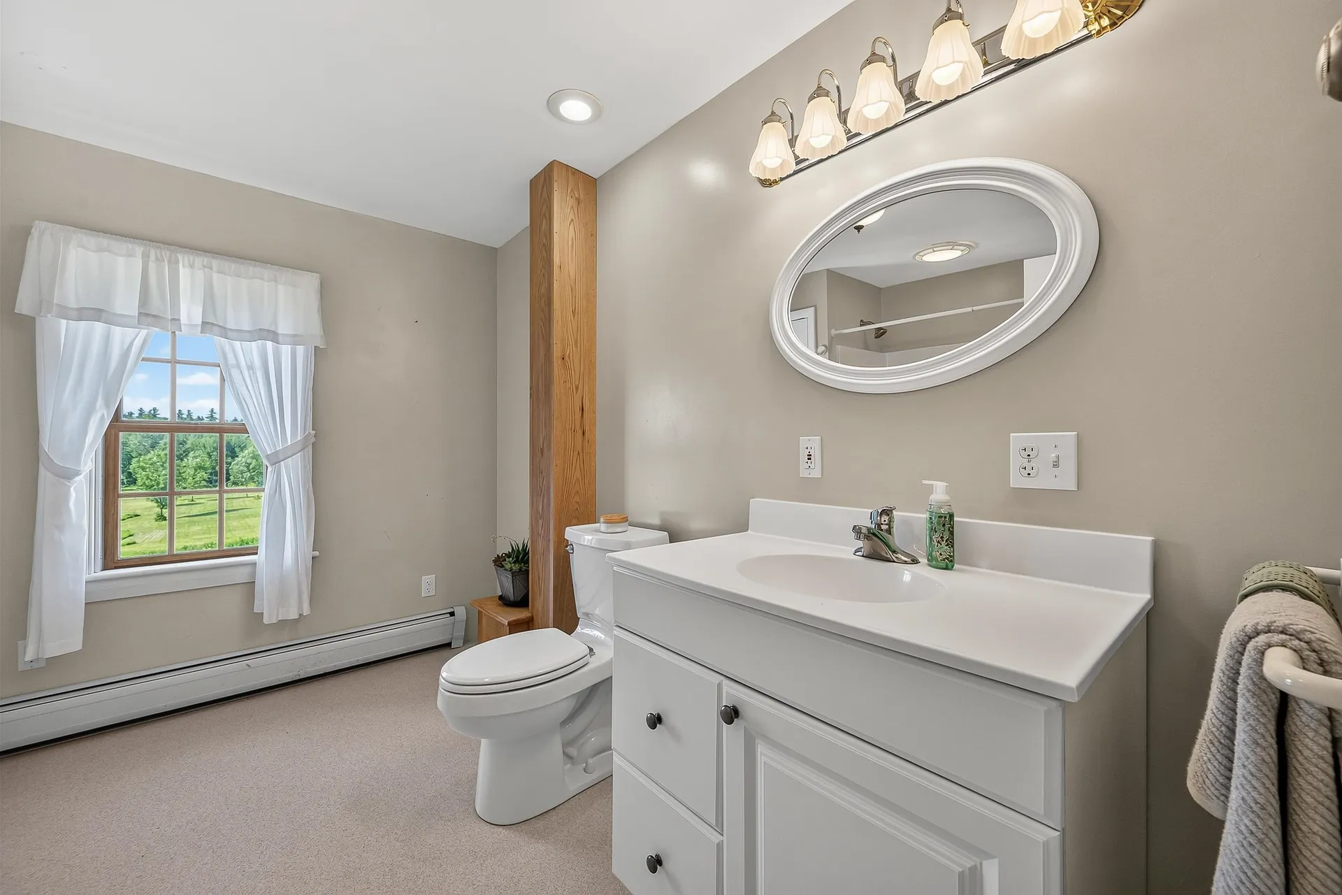 1467 Brownfield Road Conway NH 03813
