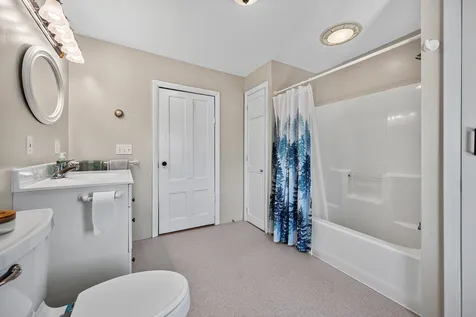 1467 Brownfield Road Conway NH 03813