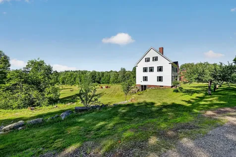 1467 Brownfield Road Conway NH 03813