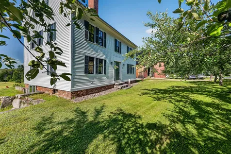 1467 Brownfield Road Conway NH 03813