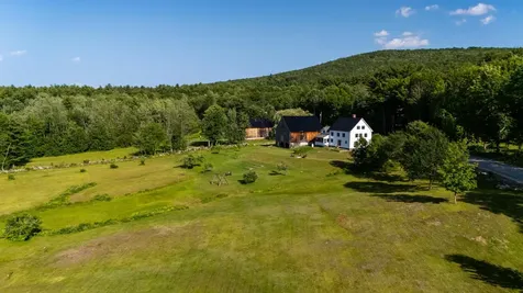 1467 Brownfield Road Conway NH 03813