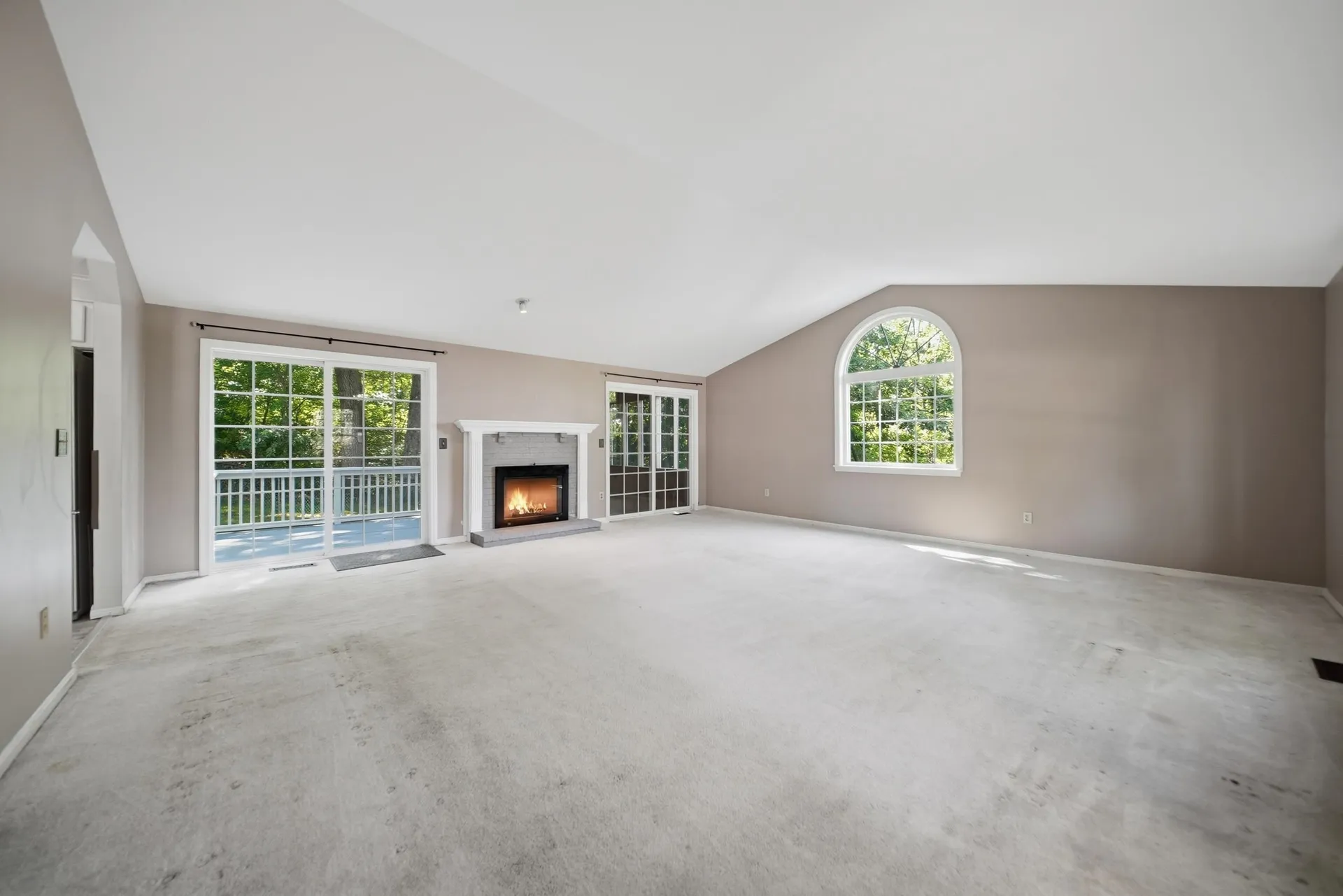 101 Currier Drive Manchester NH 03104