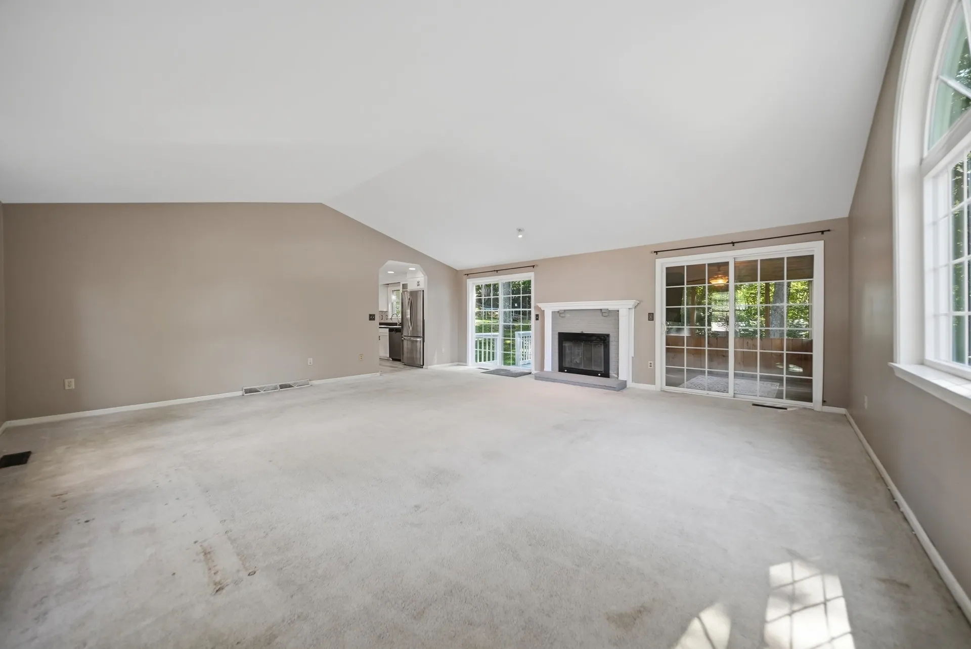 101 Currier Drive Manchester NH 03104