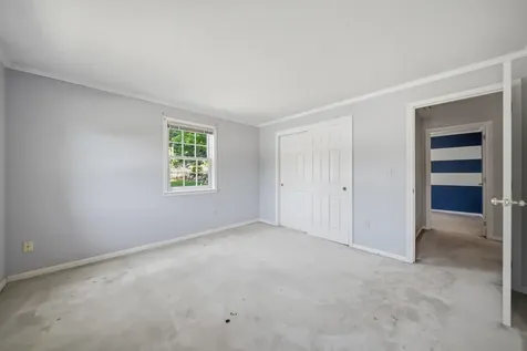 101 Currier Drive Manchester NH 03104
