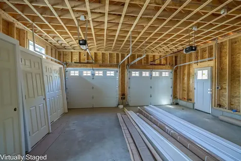 8 Blaisdell Court Raymond NH 03077