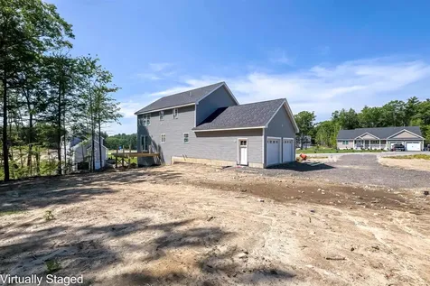 8 Blaisdell Court Raymond NH 03077