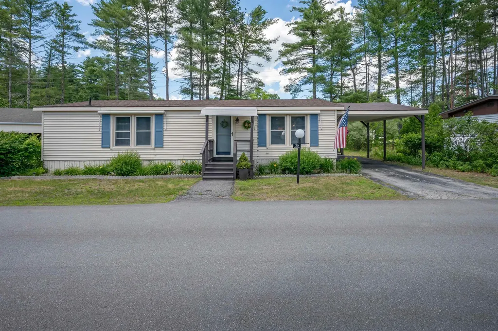 30 Country Way Goffstown NH 03045