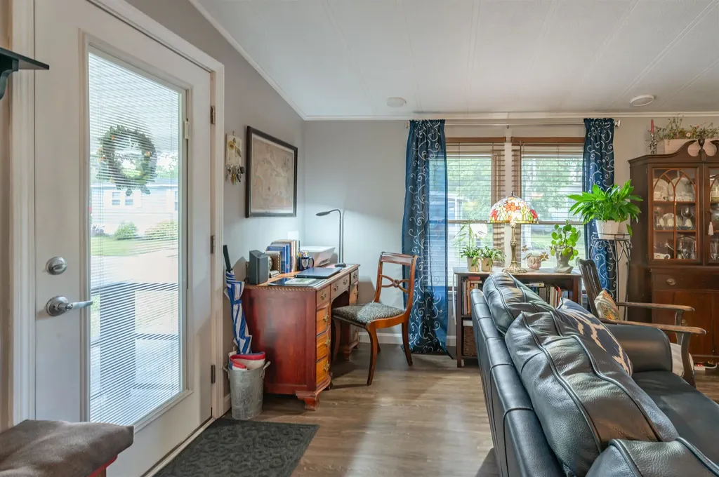 30 Country Way Goffstown NH 03045