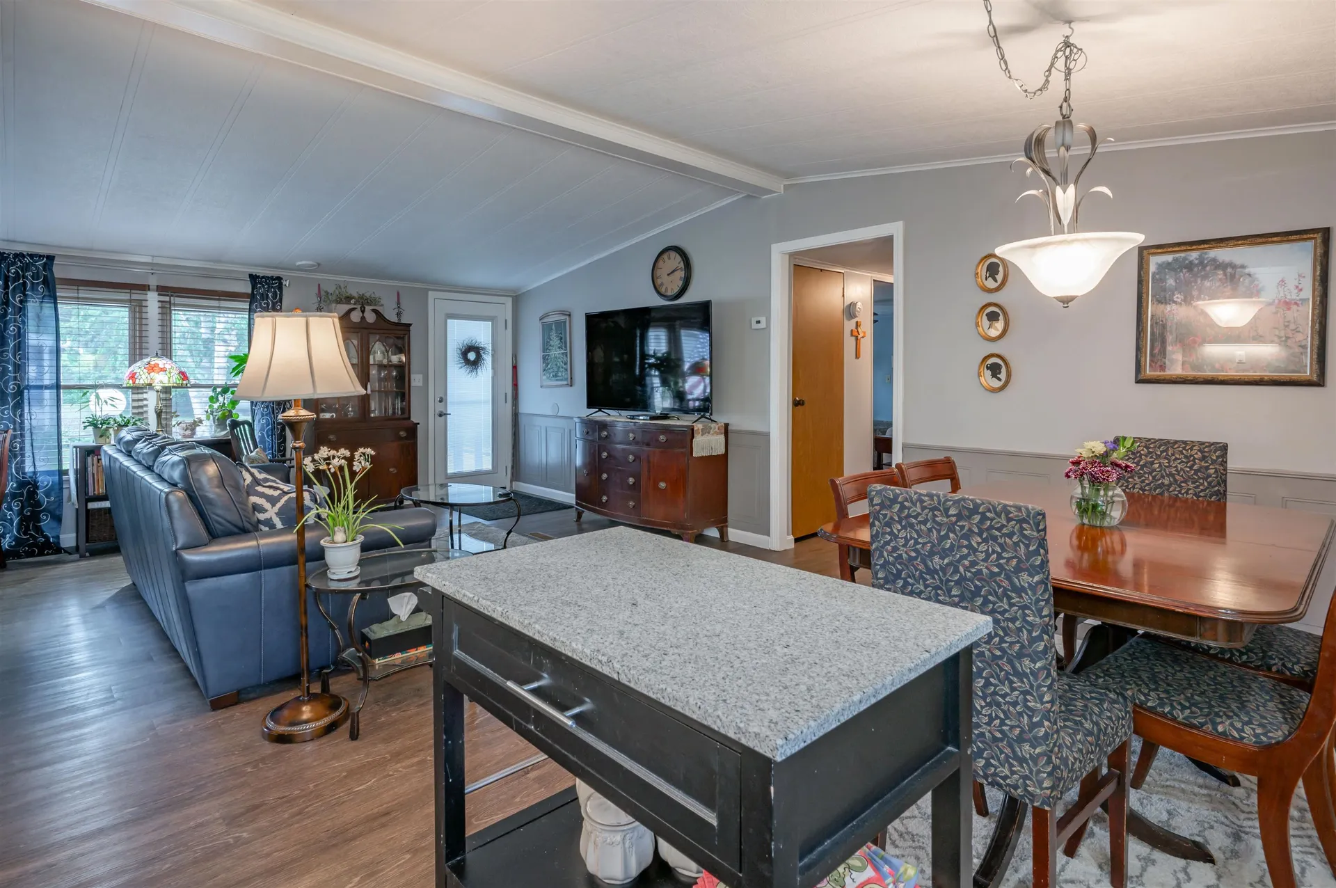 30 Country Way Goffstown NH 03045