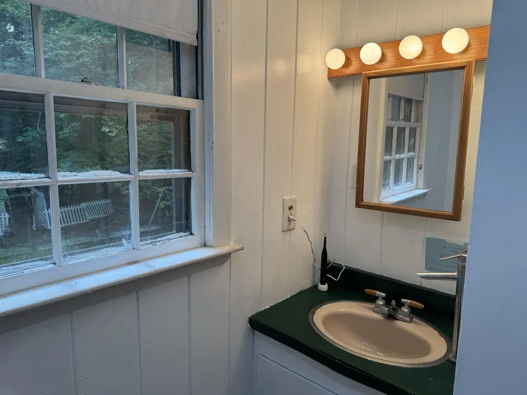 229 Tasker Hill Road Conway NH 03818