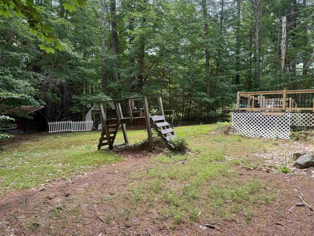 229 Tasker Hill Road Conway NH 03818