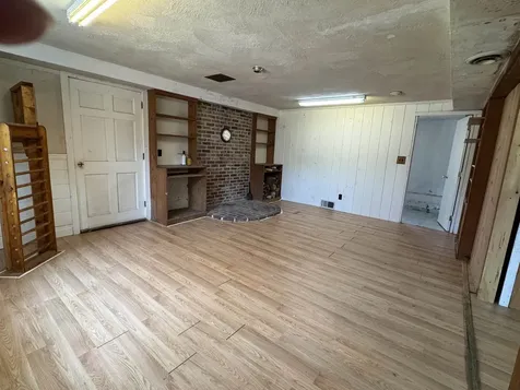 229 Tasker Hill Road Conway NH 03818