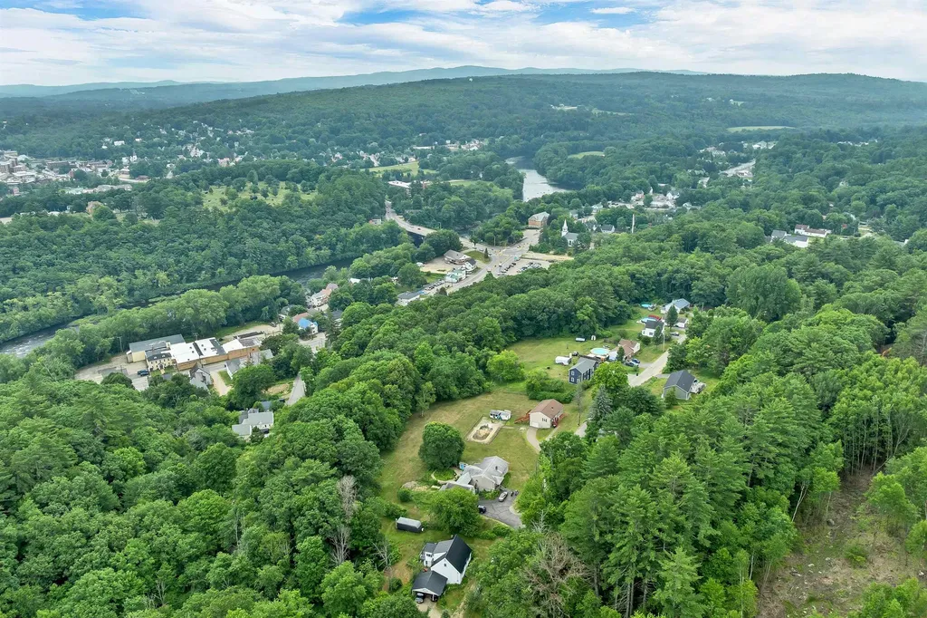 185 Summit Street Franklin NH 03235