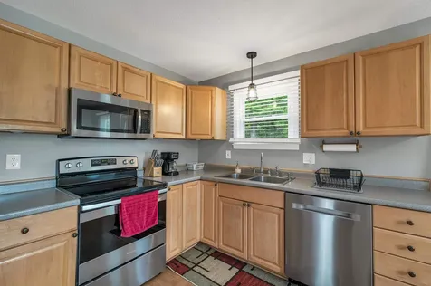 185 Summit Street Franklin NH 03235