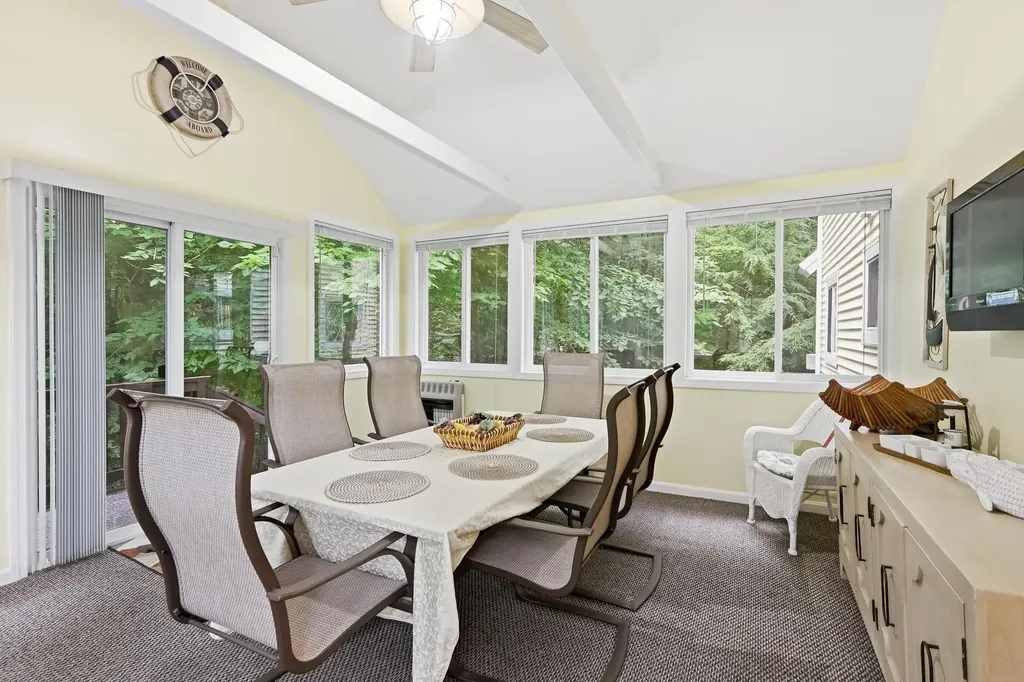 30 Hickory Lane Moultonborough NH 03254