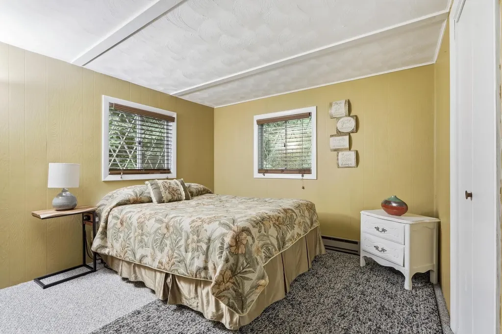 30 Hickory Lane Moultonborough NH 03254