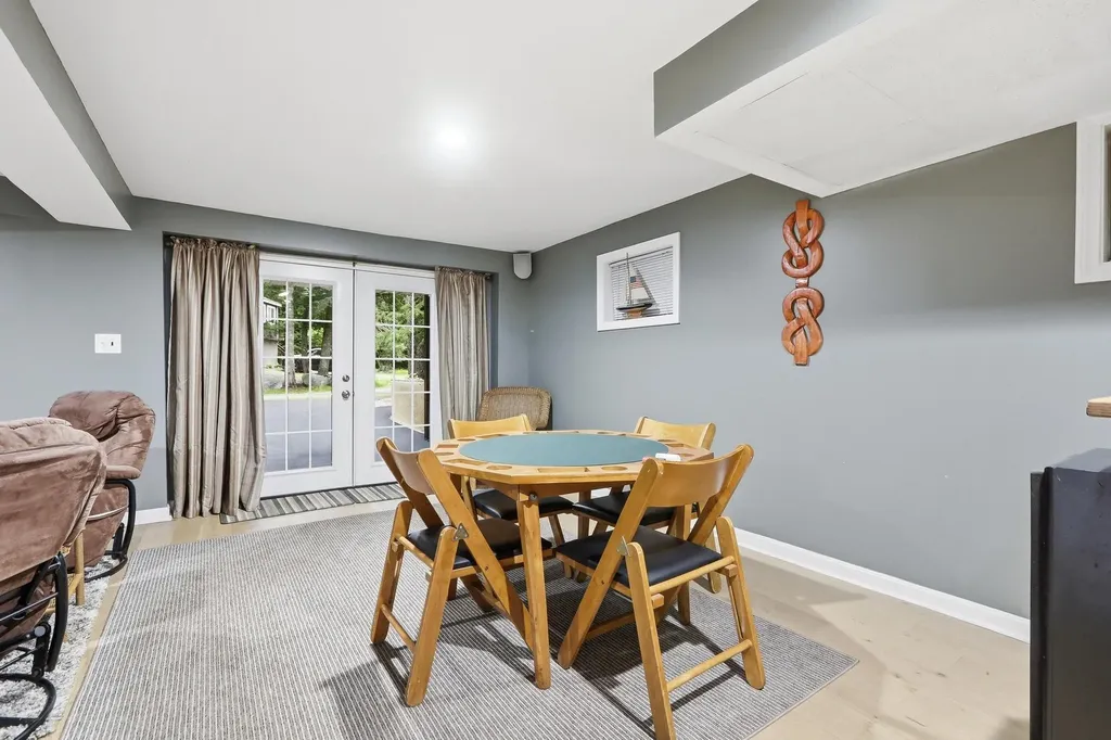 30 Hickory Lane Moultonborough NH 03254