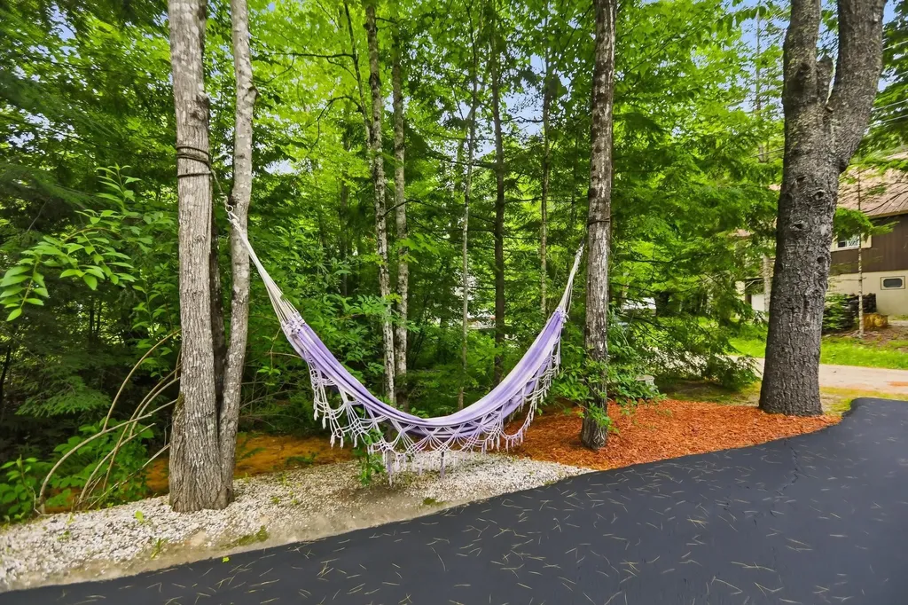 30 Hickory Lane Moultonborough NH 03254