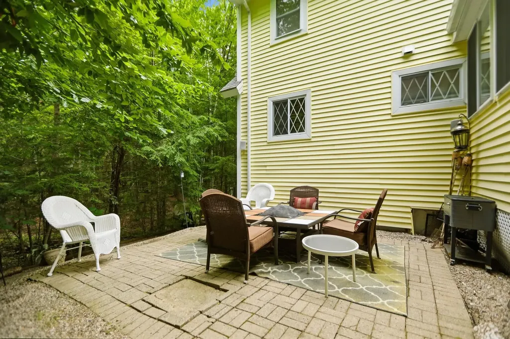 30 Hickory Lane Moultonborough NH 03254