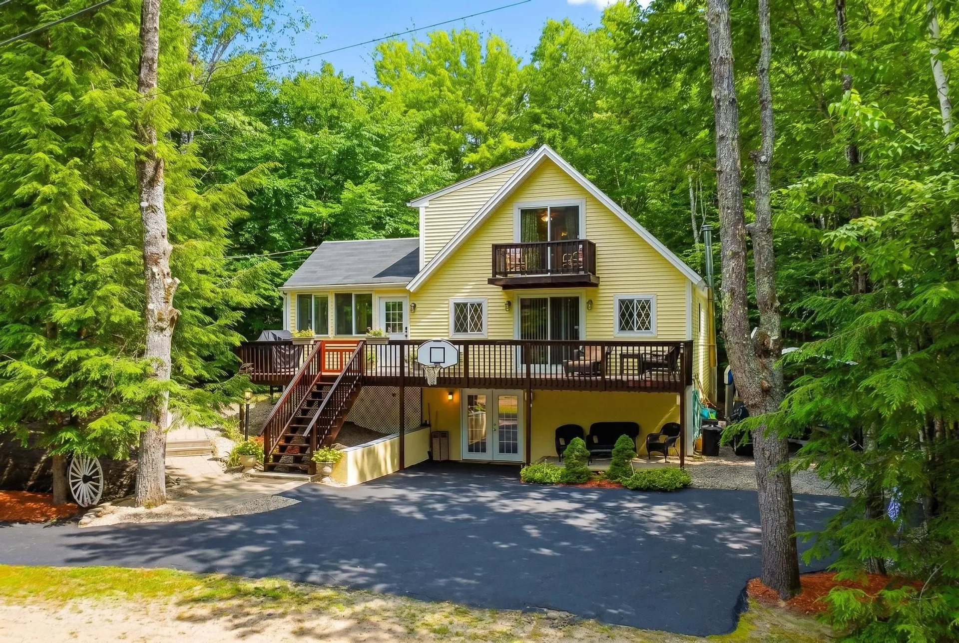 30 Hickory Lane Moultonborough NH 03254