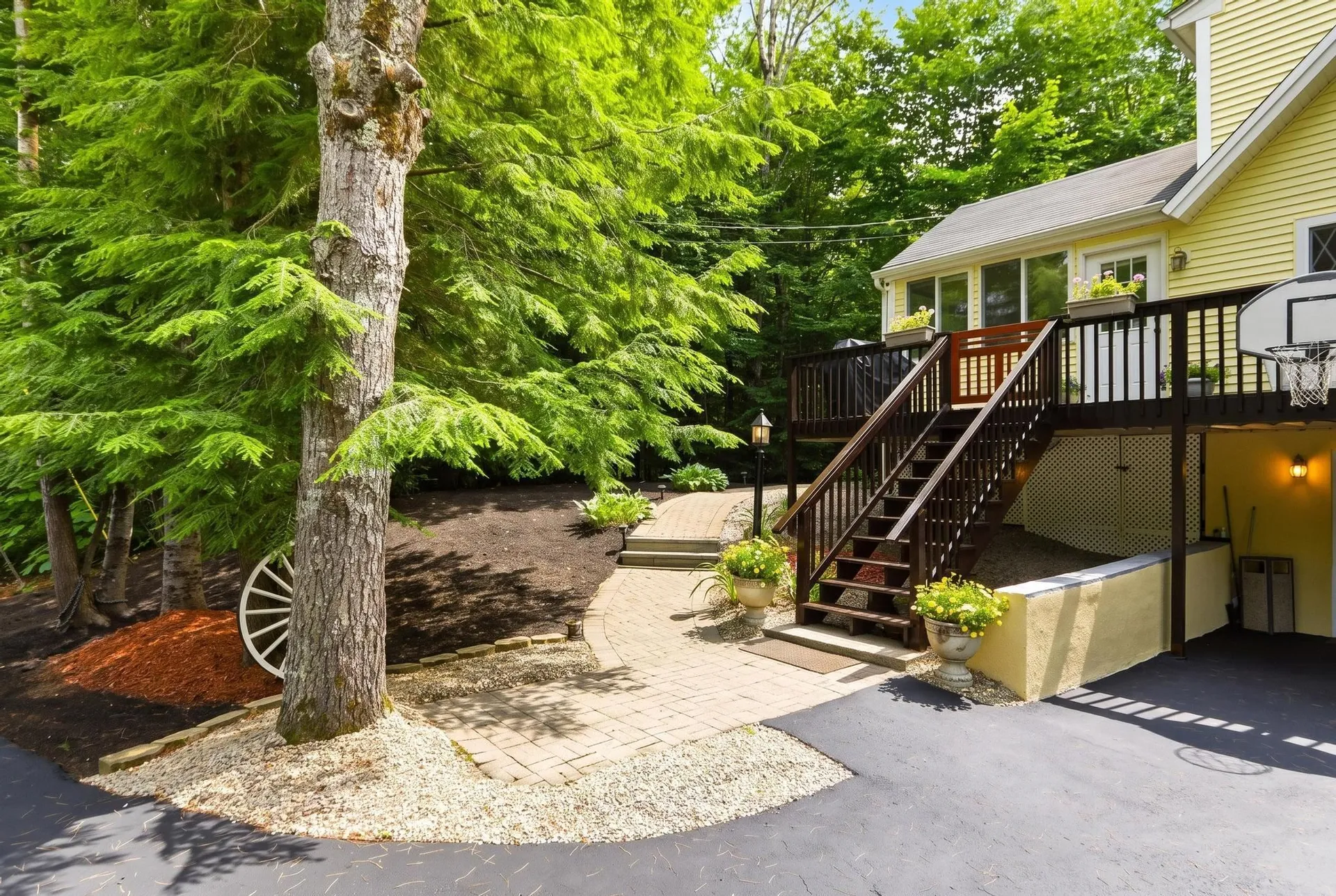30 Hickory Lane Moultonborough NH 03254