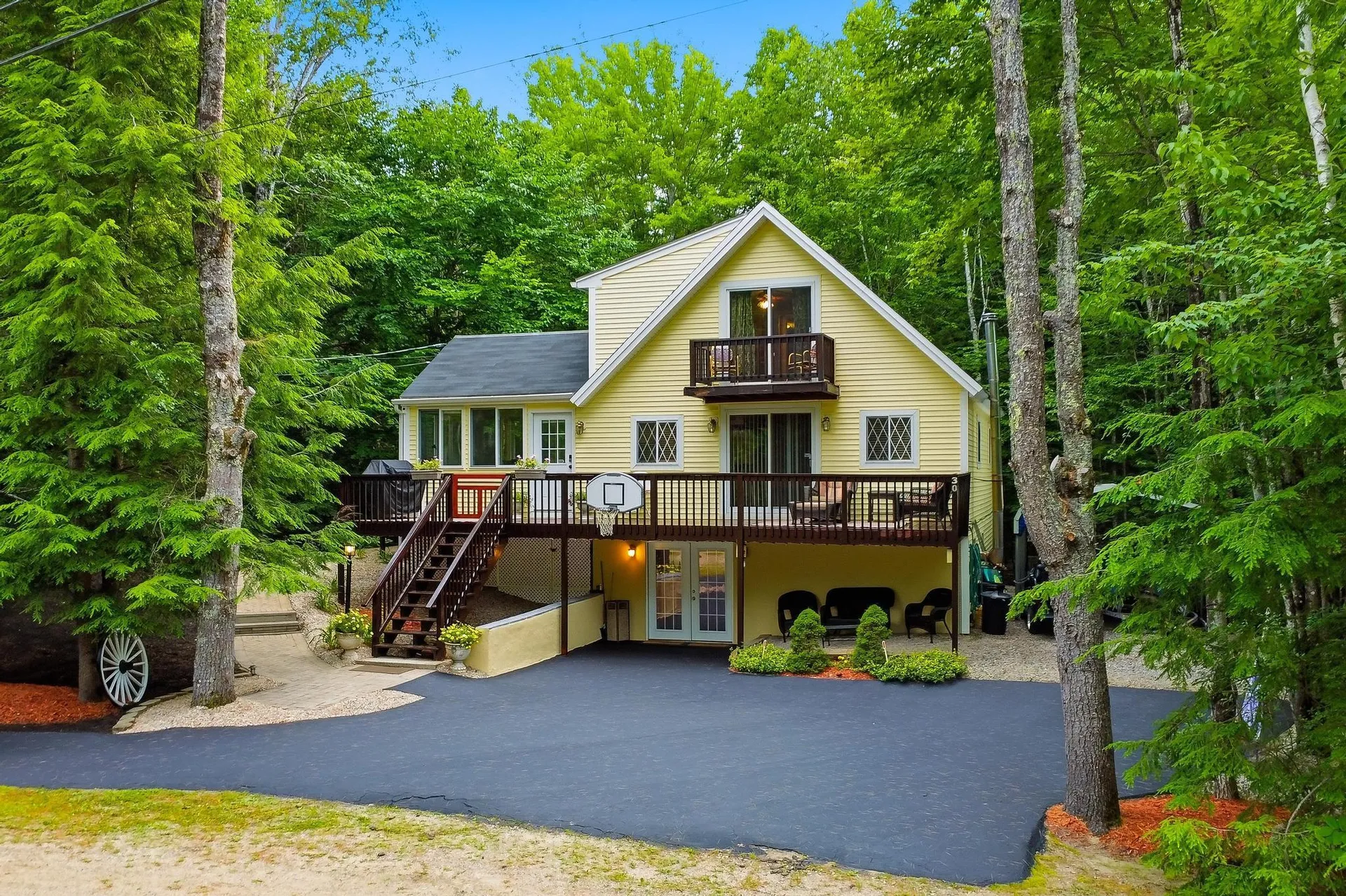 30 Hickory Lane Moultonborough NH 03254