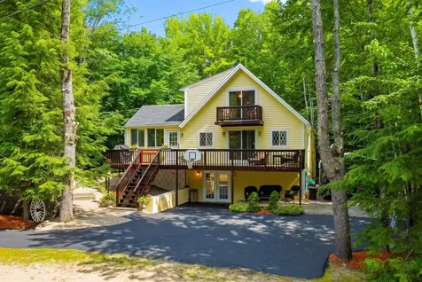 30 Hickory Lane Moultonborough NH 03254