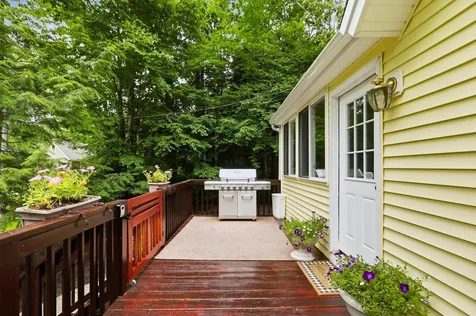 30 Hickory Lane Moultonborough NH 03254