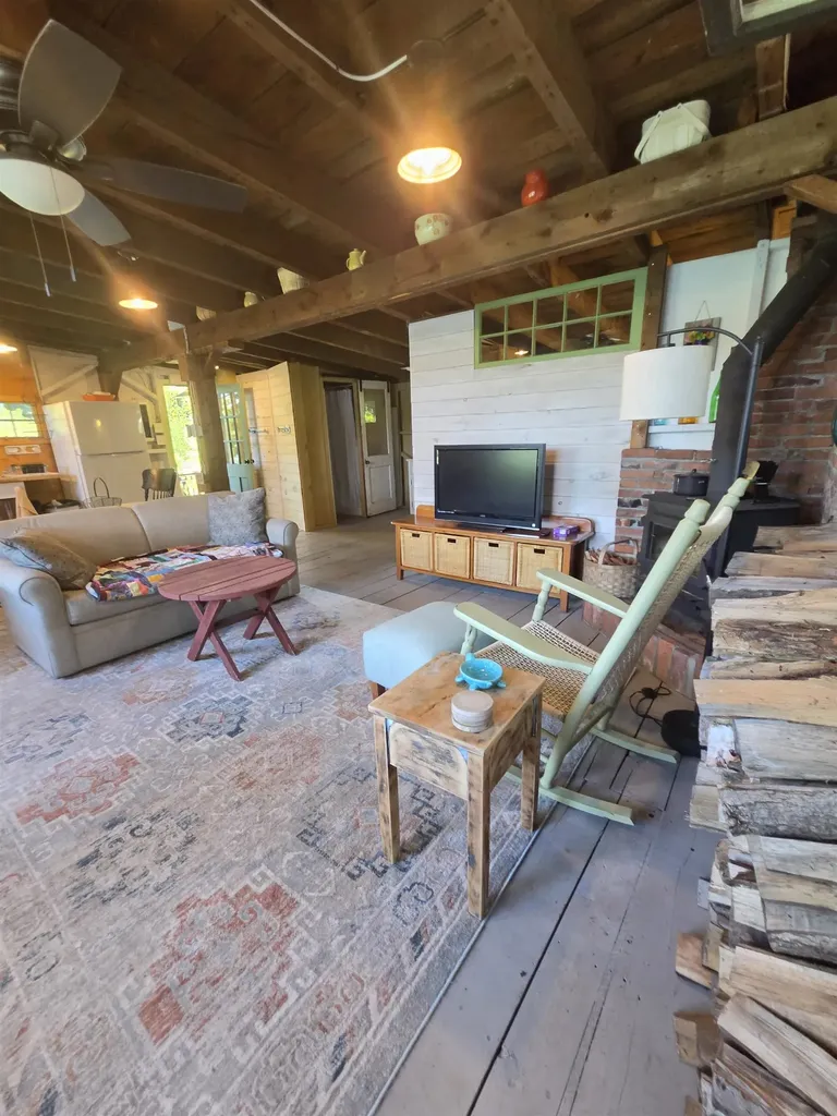 52 Lewin Road Enfield NH 03748