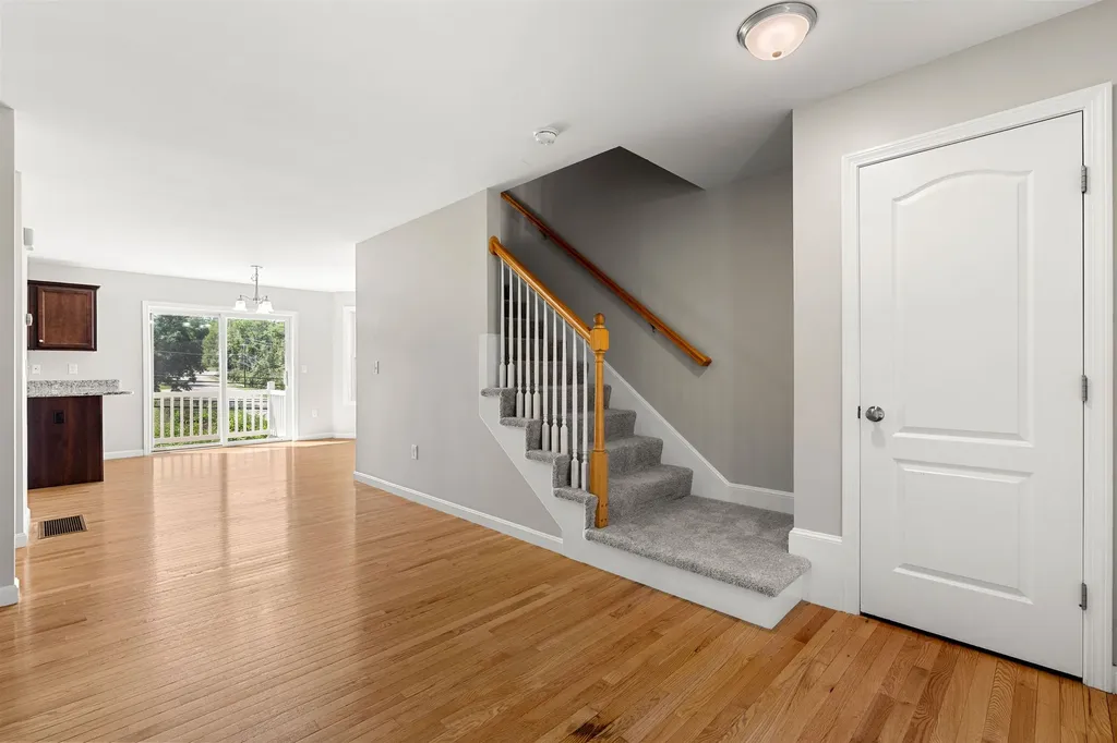 59 Windham Road Hudson NH 03051
