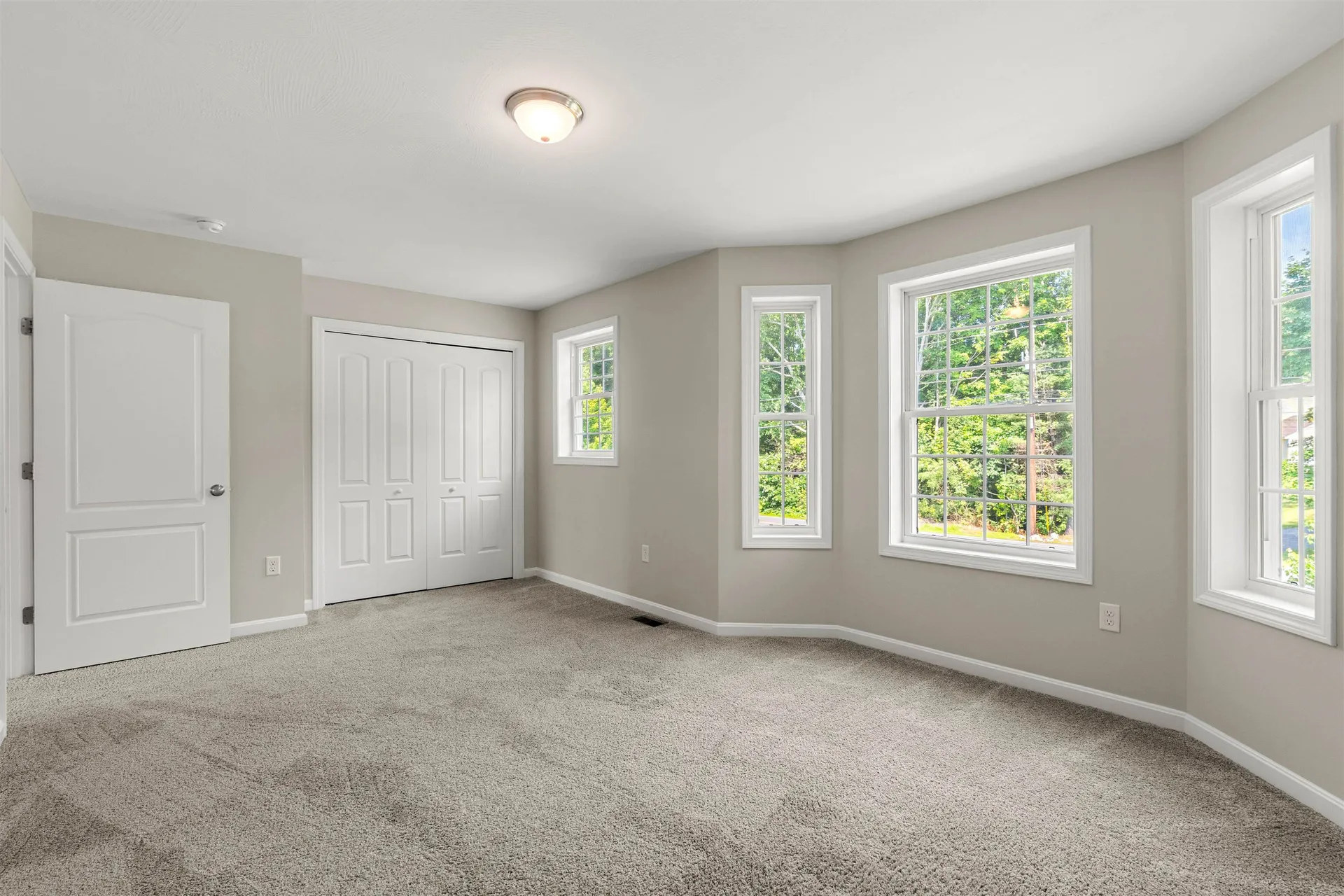 59 Windham Road Hudson NH 03051