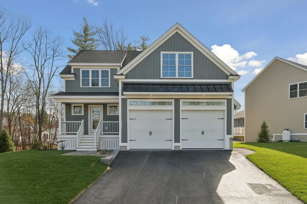 14 Landing Way Rochester NH 03868