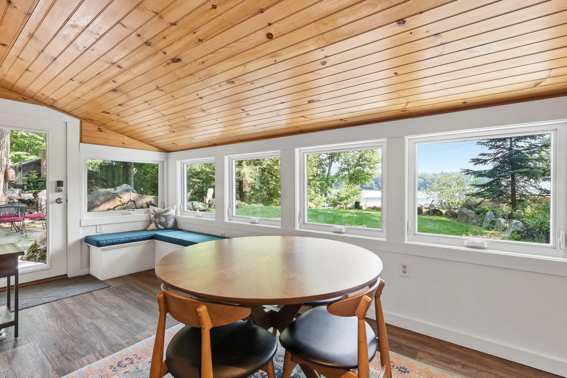 470 Mica Point Road Barrington NH 03825