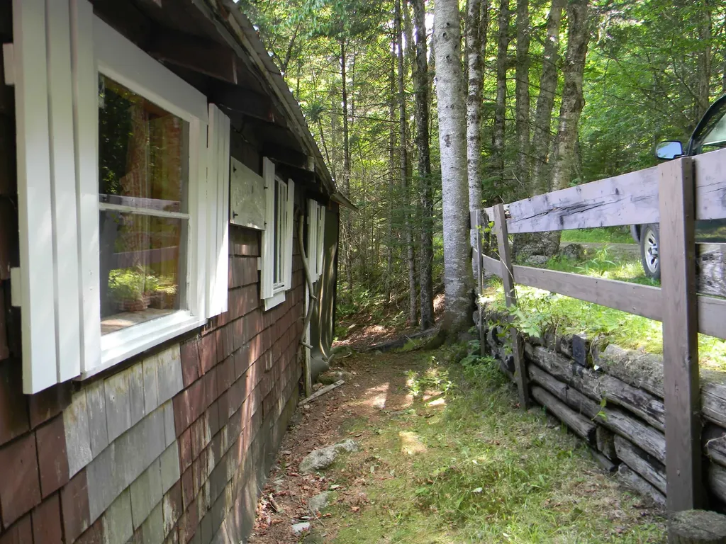 24 Nash Stream Road Odell NH 03582
