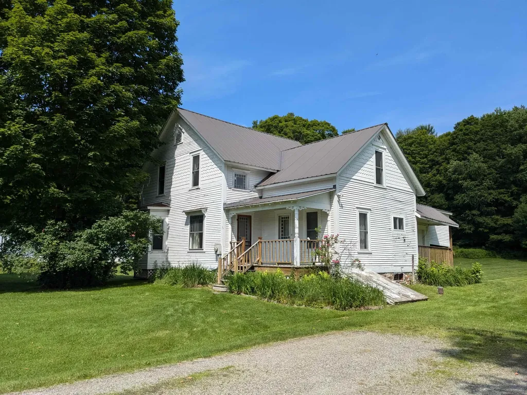 86 Hinesburg Hollow Road Huntington VT 05462