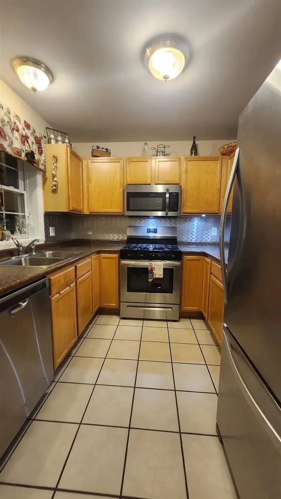 31 Twin Court St. Albans Town VT 05478
