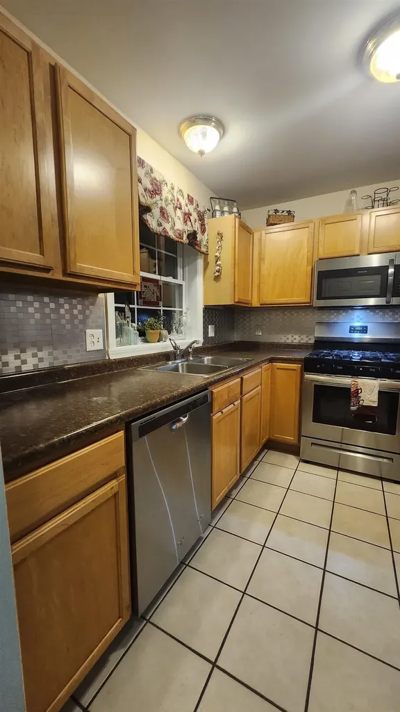 31 Twin Court St. Albans Town VT 05478