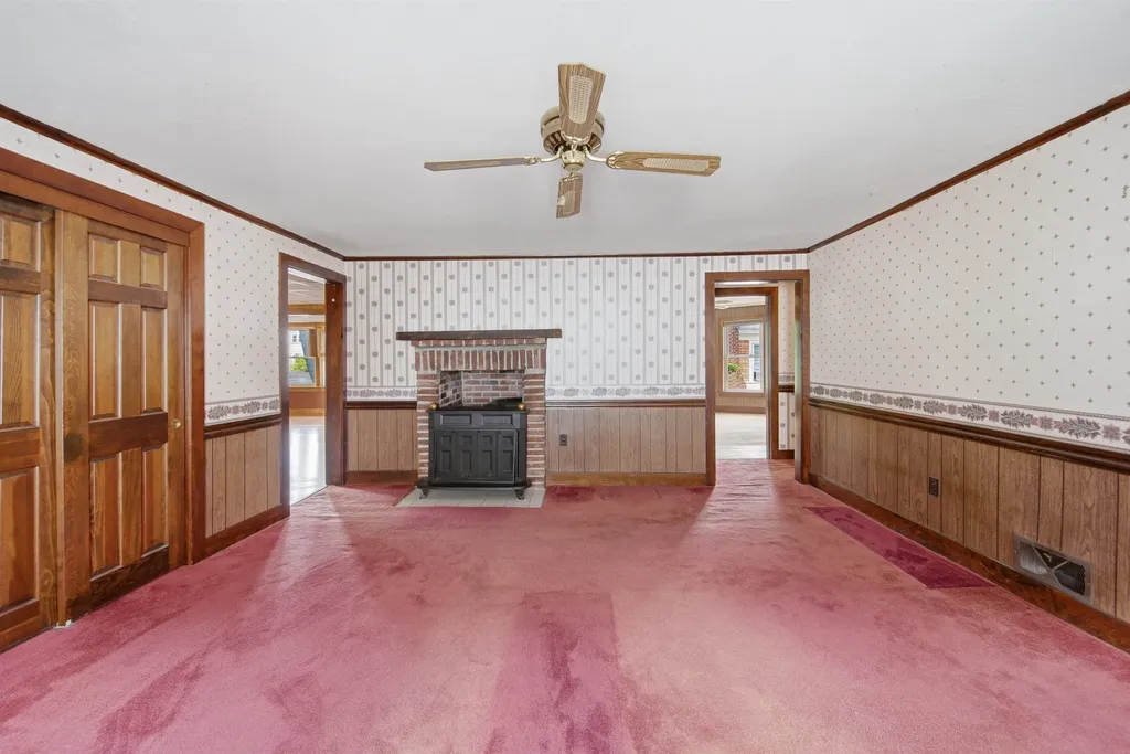 66 Amherst Street Nashua NH 03064