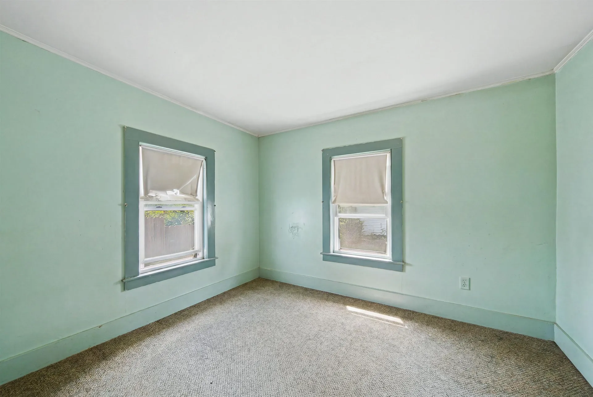 66 Amherst Street Nashua NH 03064